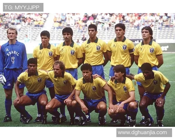 美洲足球巨星排名揭晓：十大球员精彩表现与成就解析