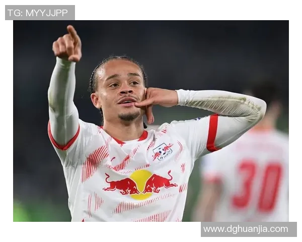 足球球星挂牌热潮掀起转会市场风暴明星球员市场价值攀升引发各大俱乐部争抢 足球球星挂牌热潮掀起转会市场风暴明星球员市场价值攀升引发各大俱乐部争抢