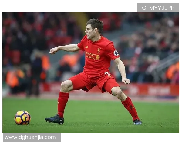 足球三十五号球星介绍与历史影响力分析 足球三十五号球星介绍与历史影响力分析