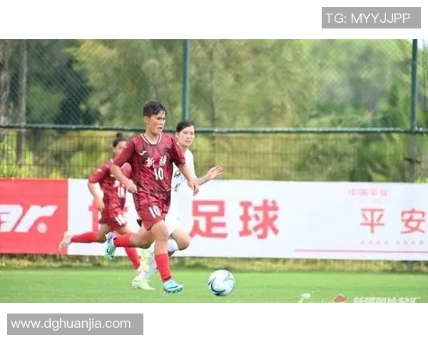 来自新疆的足球传奇人物及其成就探索